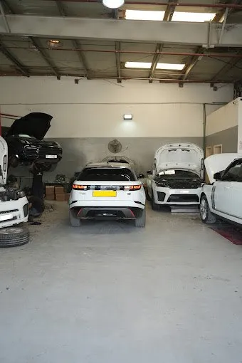 رنج روفر صيانة